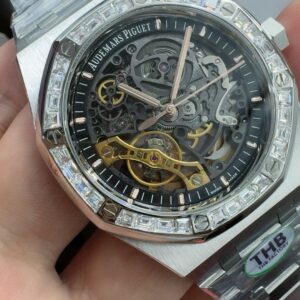 AP SEKELTON 15407, cutout + custom bezel (Moissan drill),